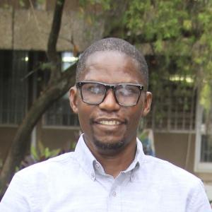 Portrait photo for Dr Julius Kapembwa