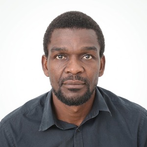 Portrait of Penzi Shikabi